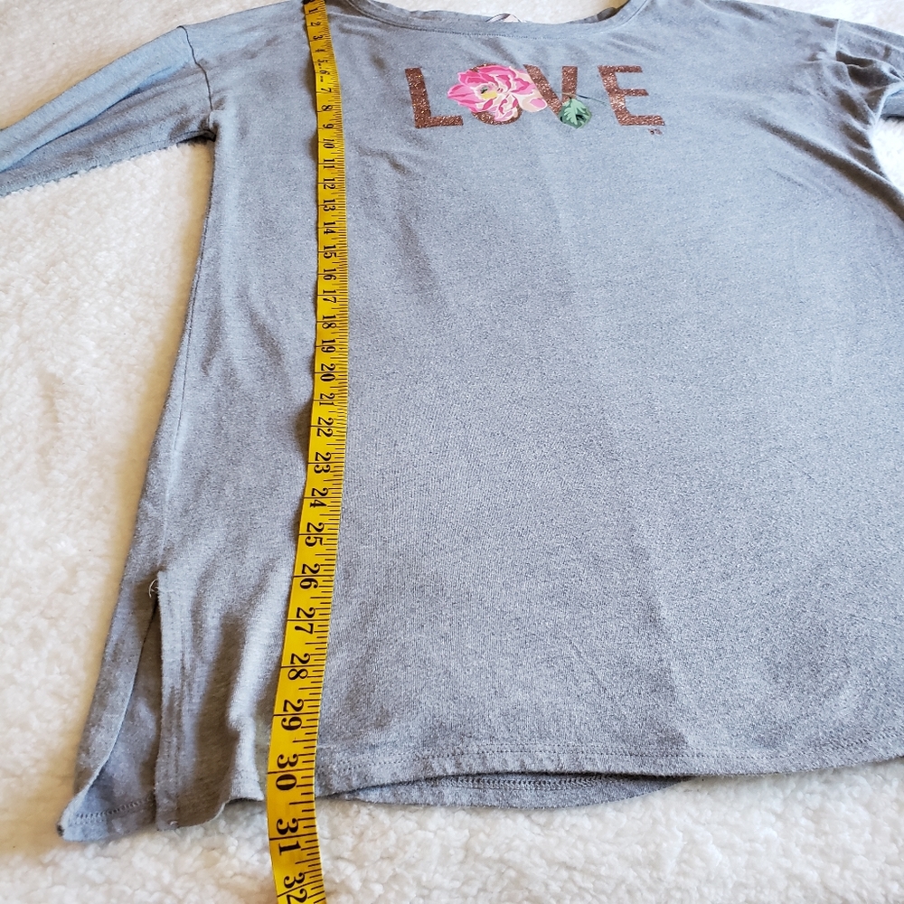 Victoria Secret - Picture 5 of 12